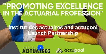 Hands with state flags of France and Germany, underlining the partnership between Institut des actuaires and actupool